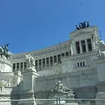 Castello Maggiore بيت ضيافة روما